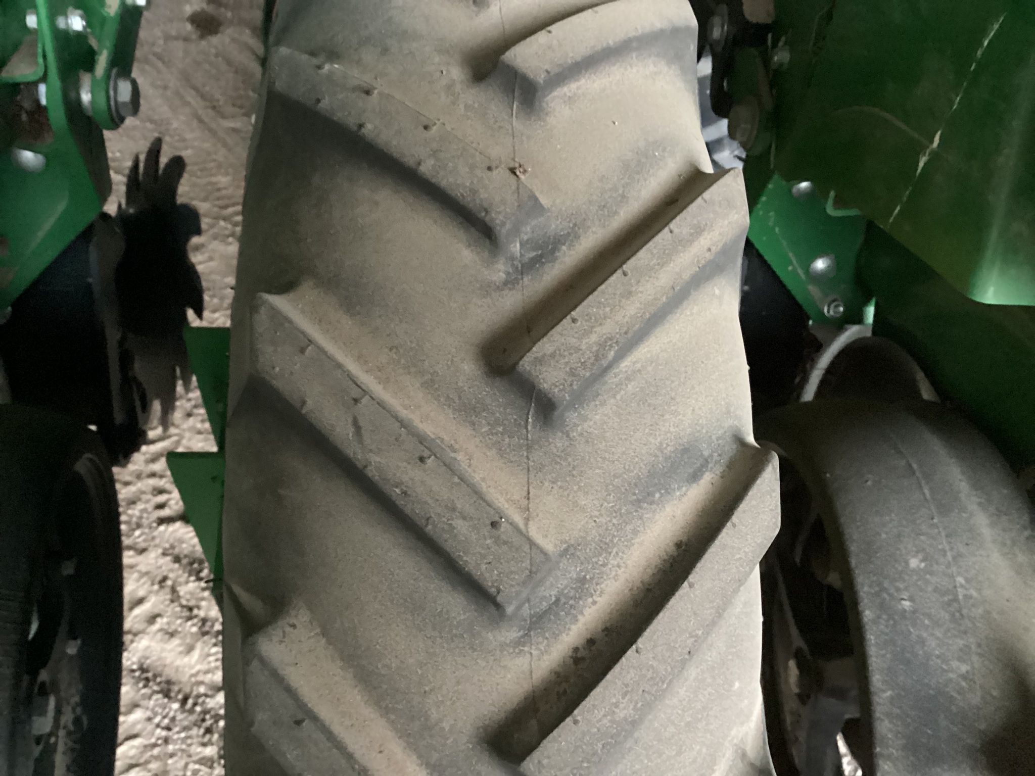 2023 John Deere DR16X Image 25