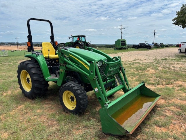2005 John Deere 4720 Image 1