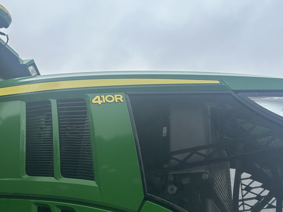 2022 John Deere 410R (2nd thumbnail)