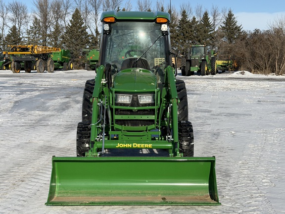 2024 John Deere 4066R - Photo8