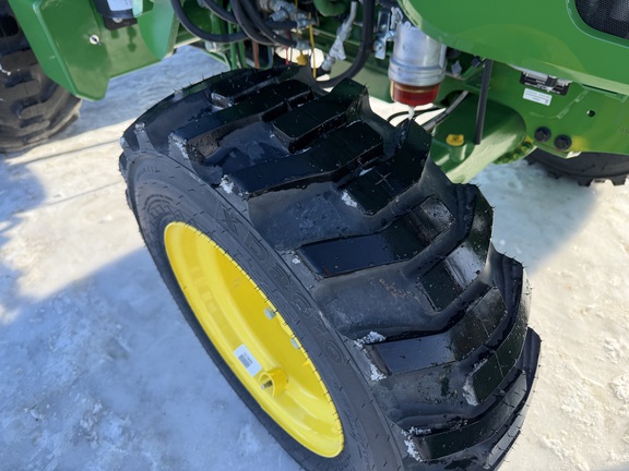 2024 John Deere 4066R - Photo11