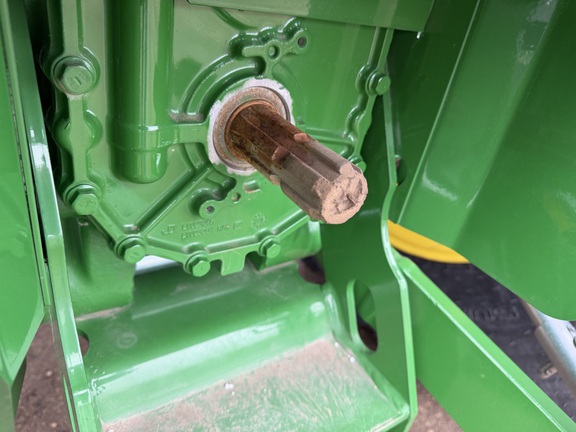2024 John Deere 4066R - Photo24