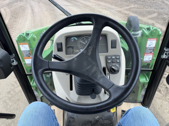 2024 John Deere 4066R - Photo28