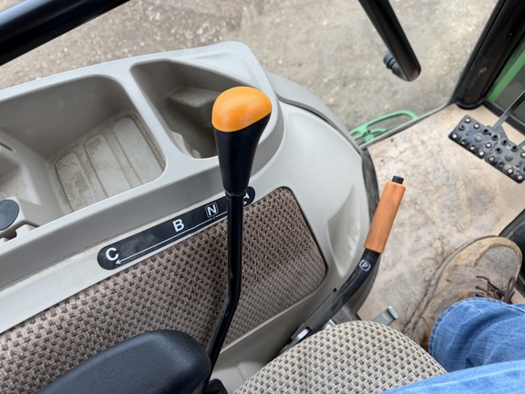 2024 John Deere 4066R - Photo33