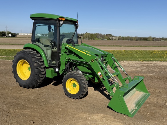  John Deere 4066R