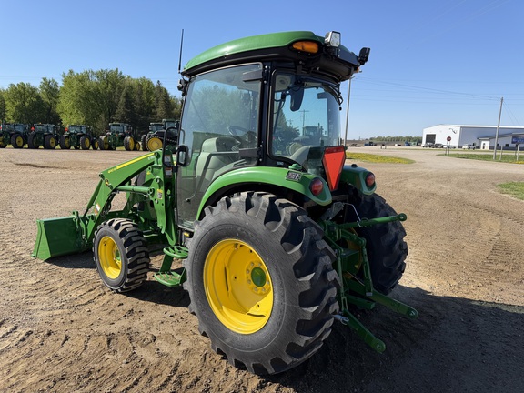 2024 John Deere 4066R - Photo5