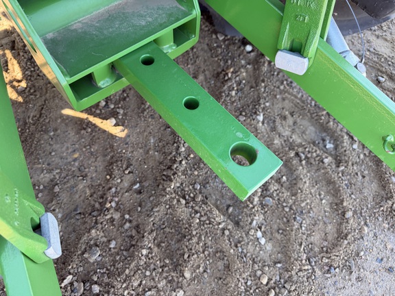 2024 John Deere 4066R - Photo26