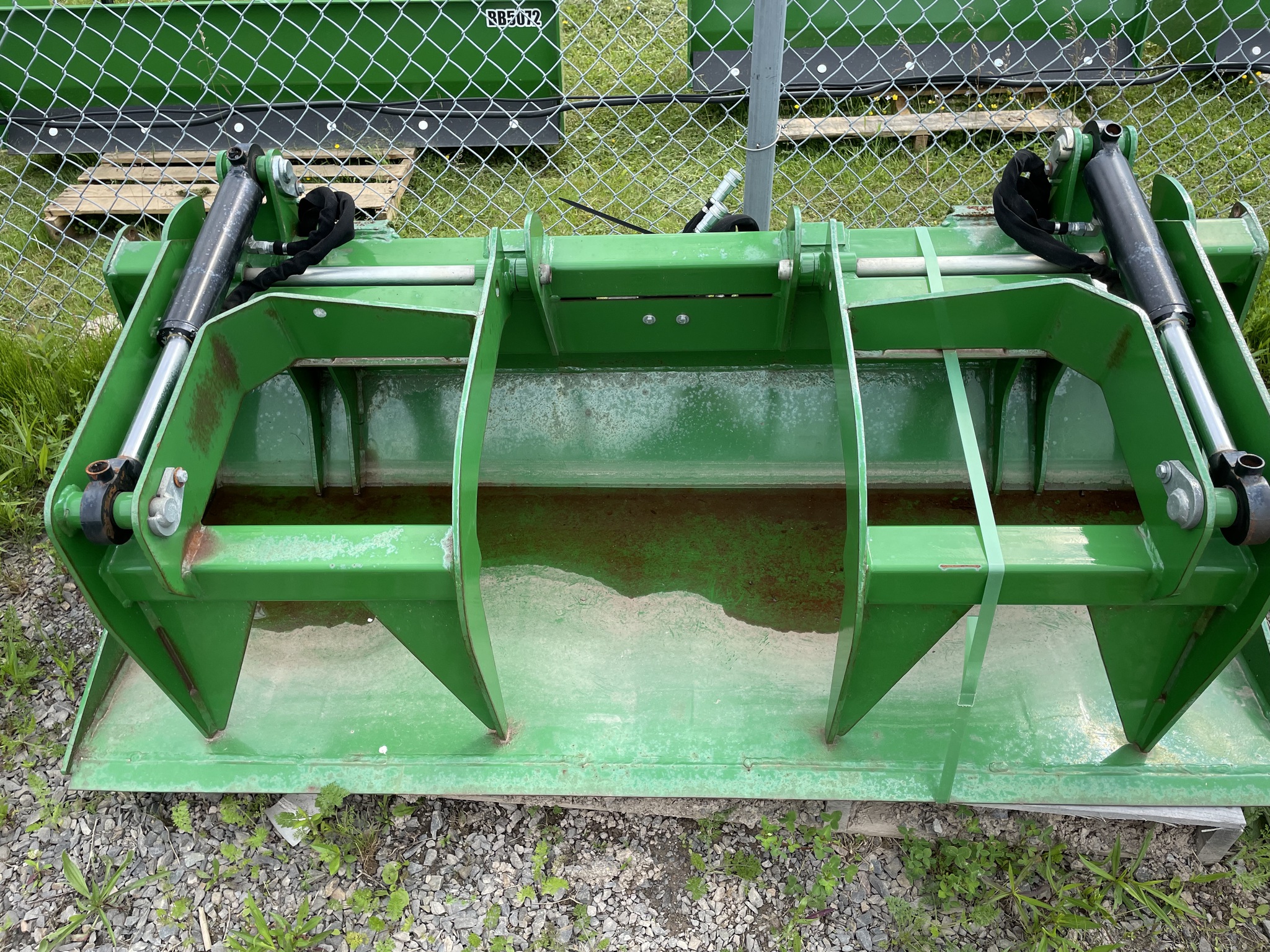 2022 Frontier AD11E-72 Image 3