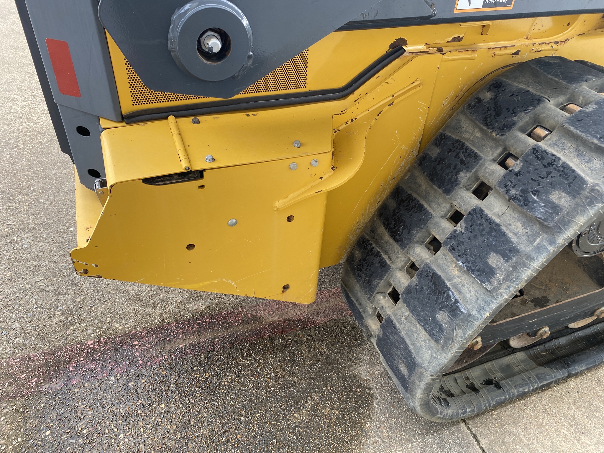 2018 John Deere 333G Image 17