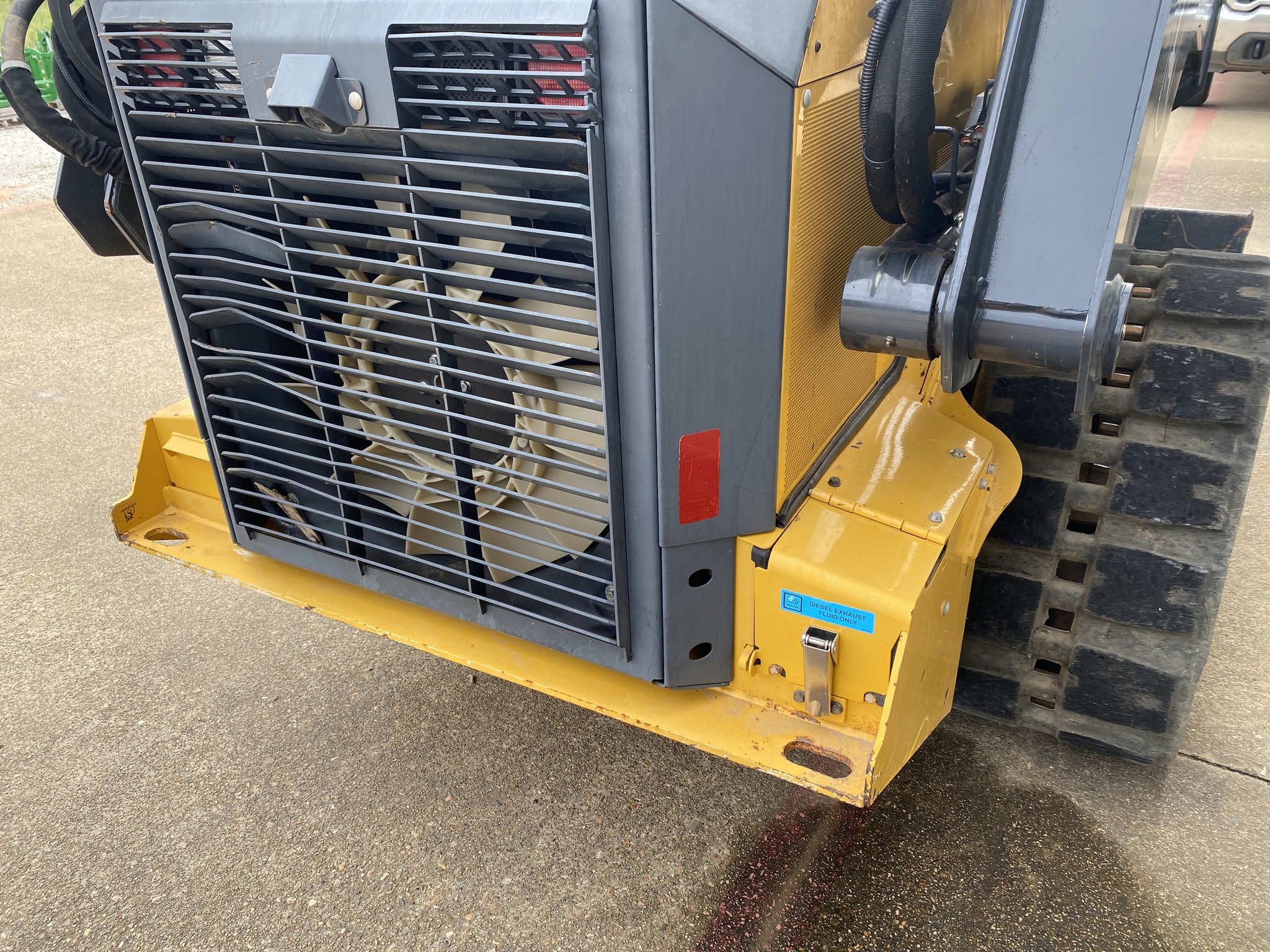 2018 John Deere 333G Image 19