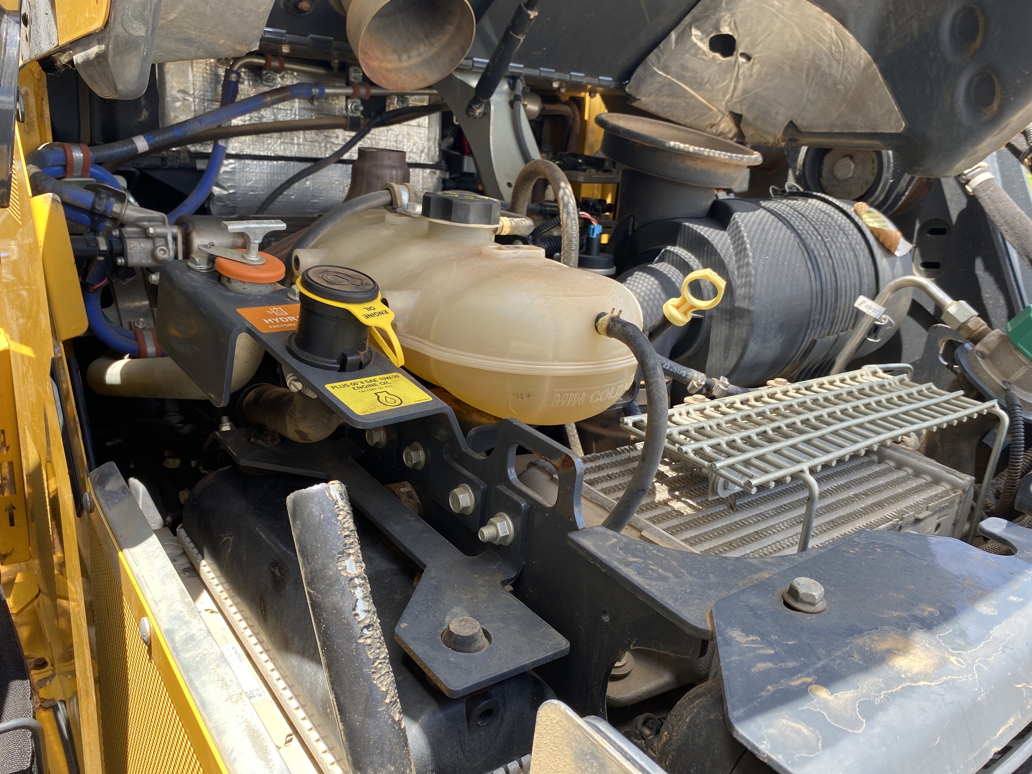 2018 John Deere 333G Image 22