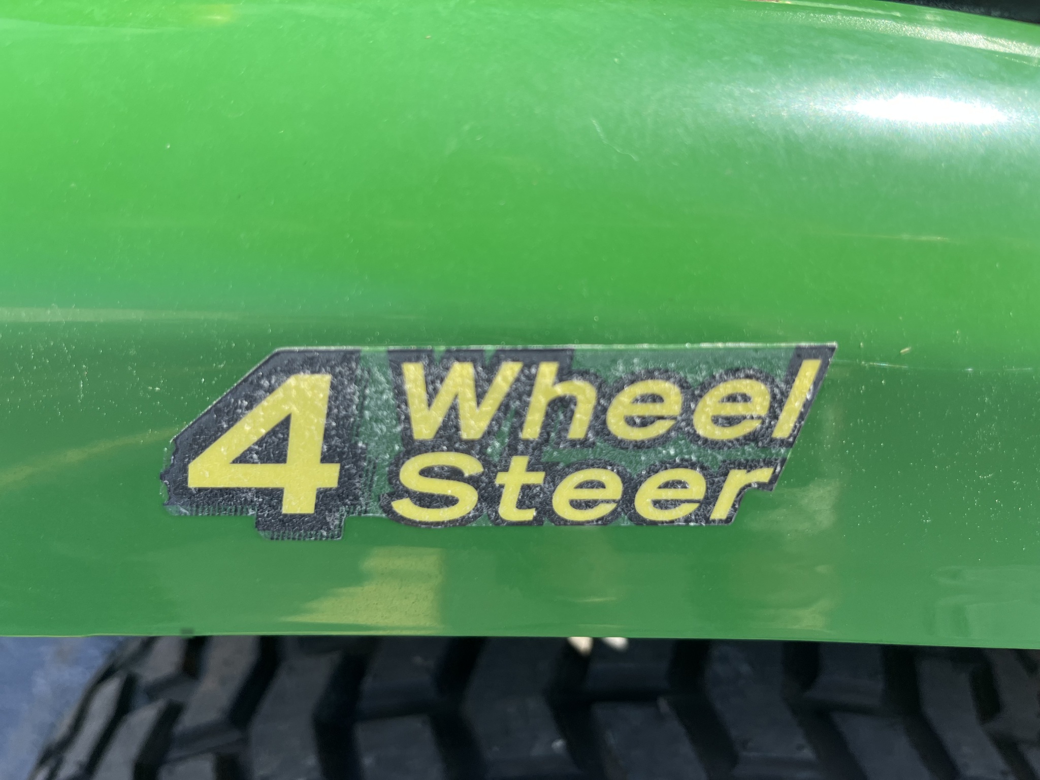 2008 John Deere X324 Image 3