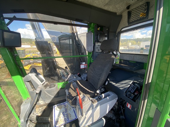 2018 John Deere 2154G
