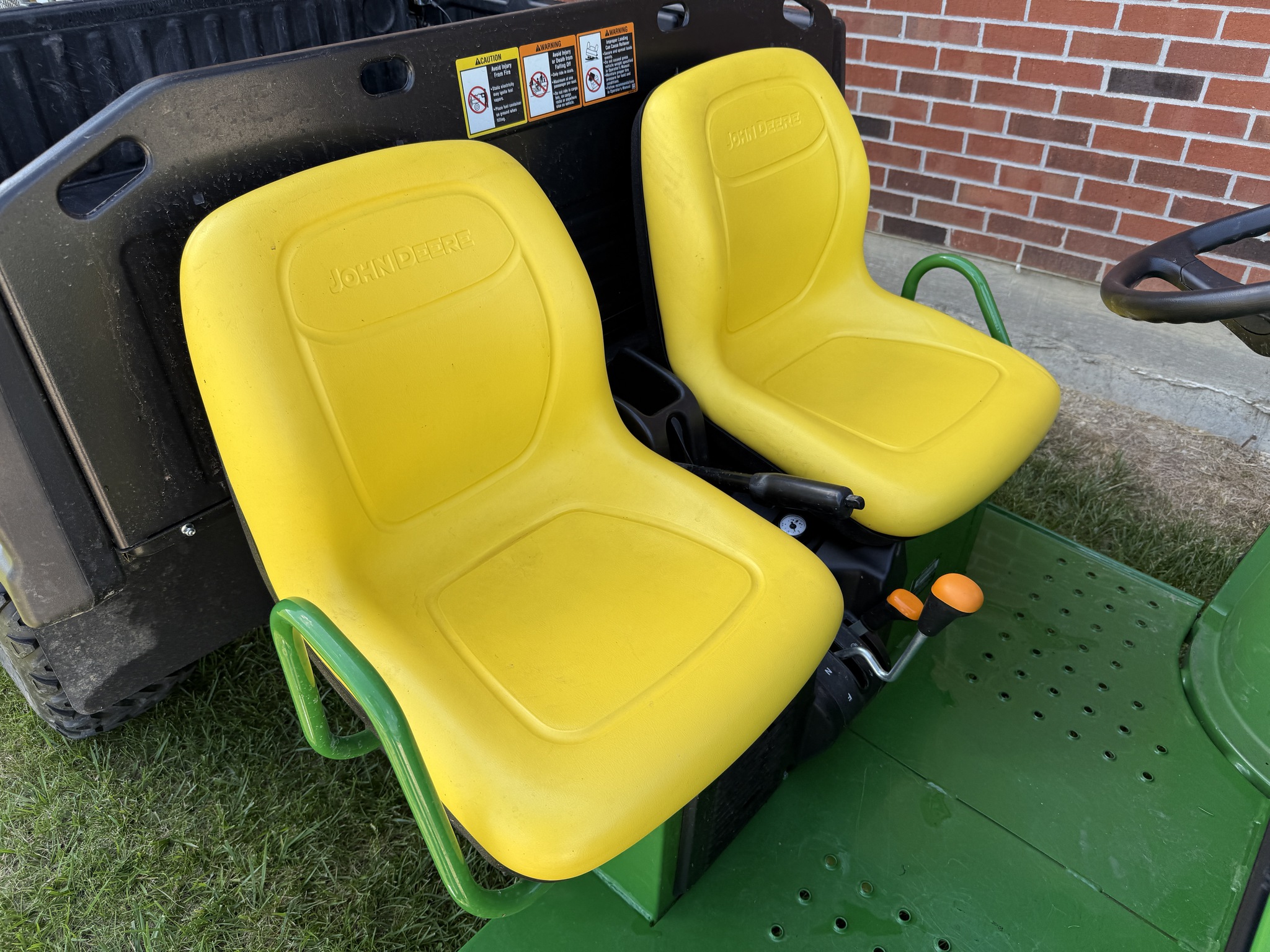 2024 John Deere TX Image 23