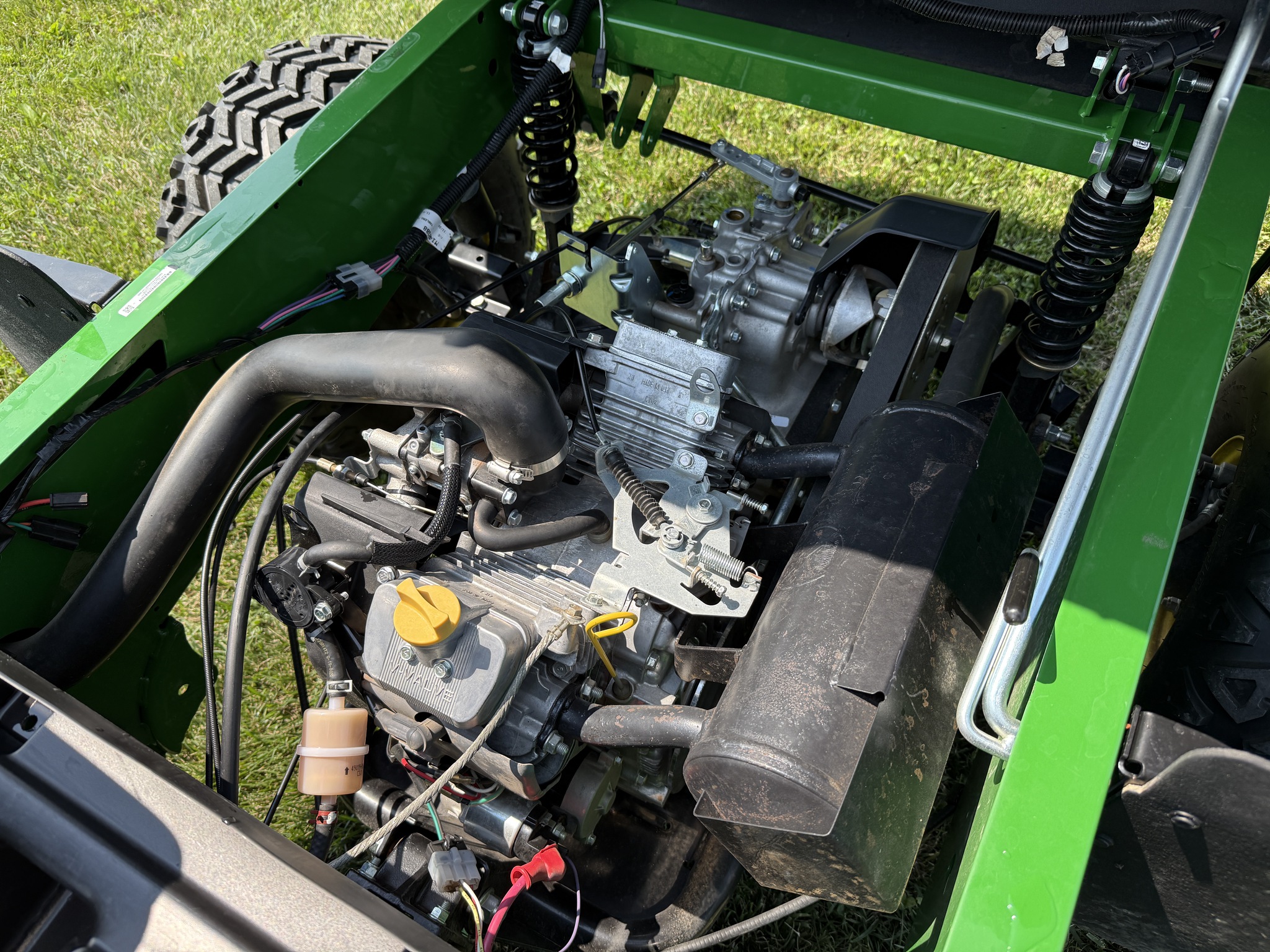 2024 John Deere TX Image 16