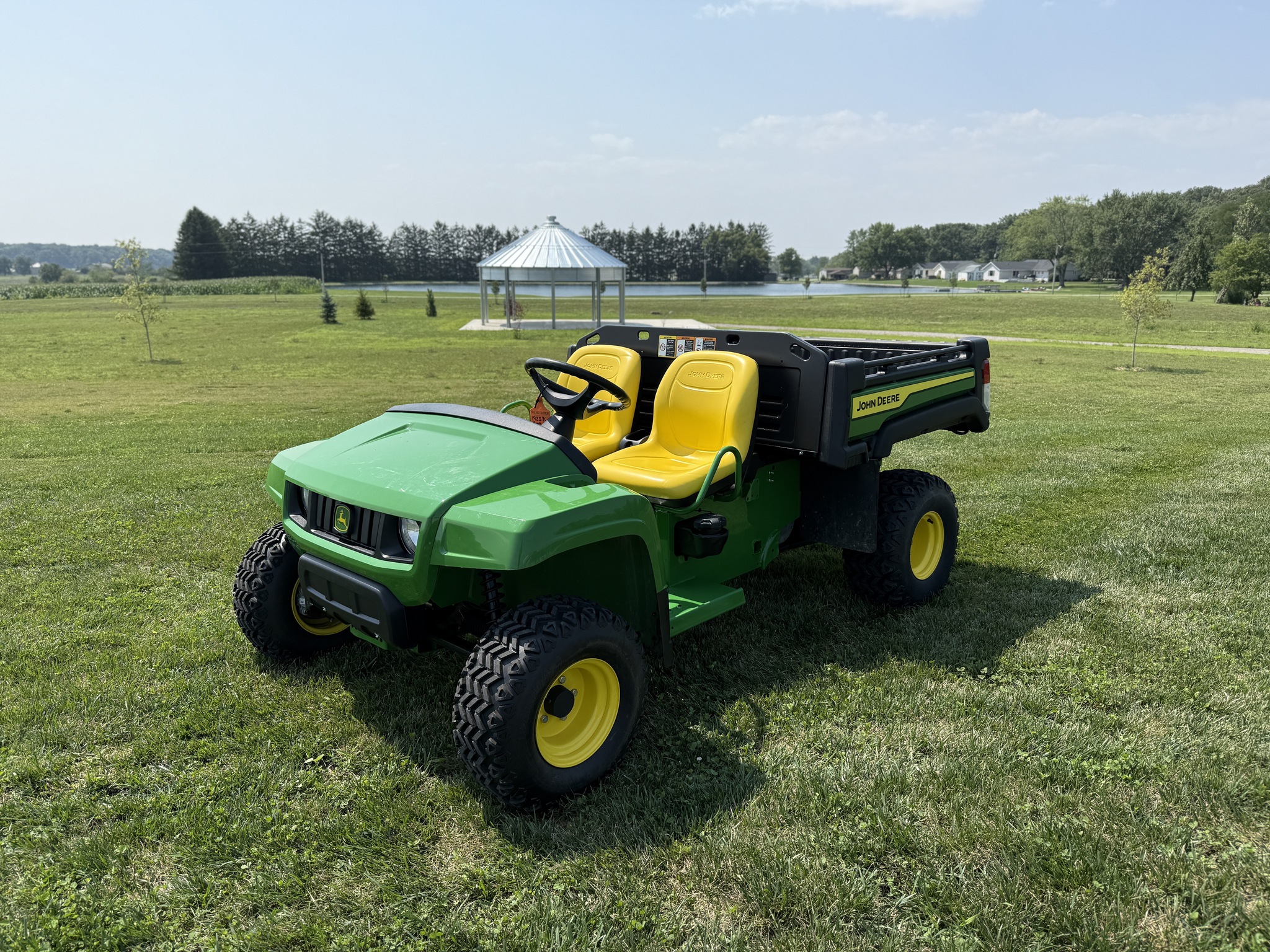2024 John Deere TX Image 2