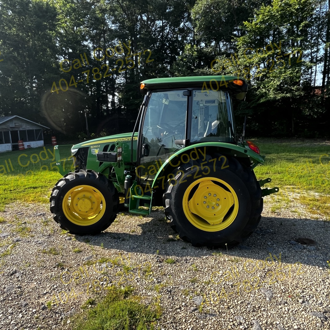 2025 John Deere 5060E Image 6