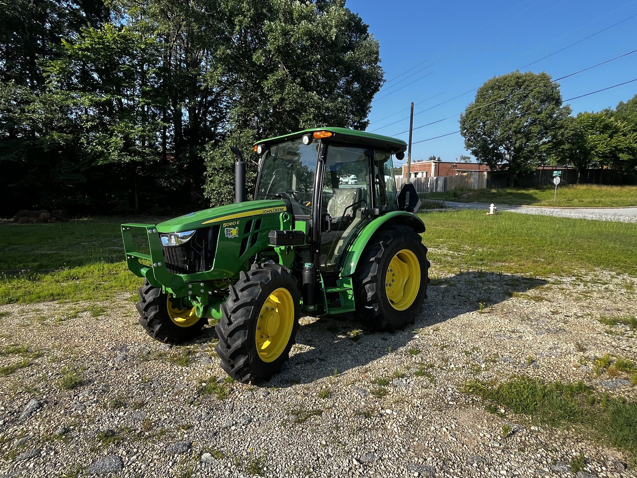 2025 John Deere 5060E Image 1