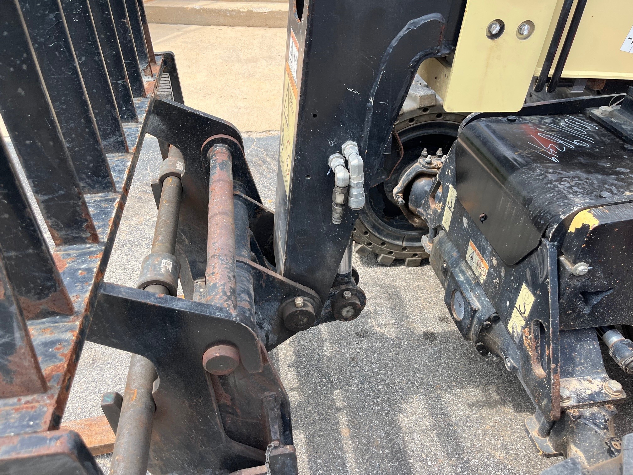 2017 JLG G5-18A Image 5