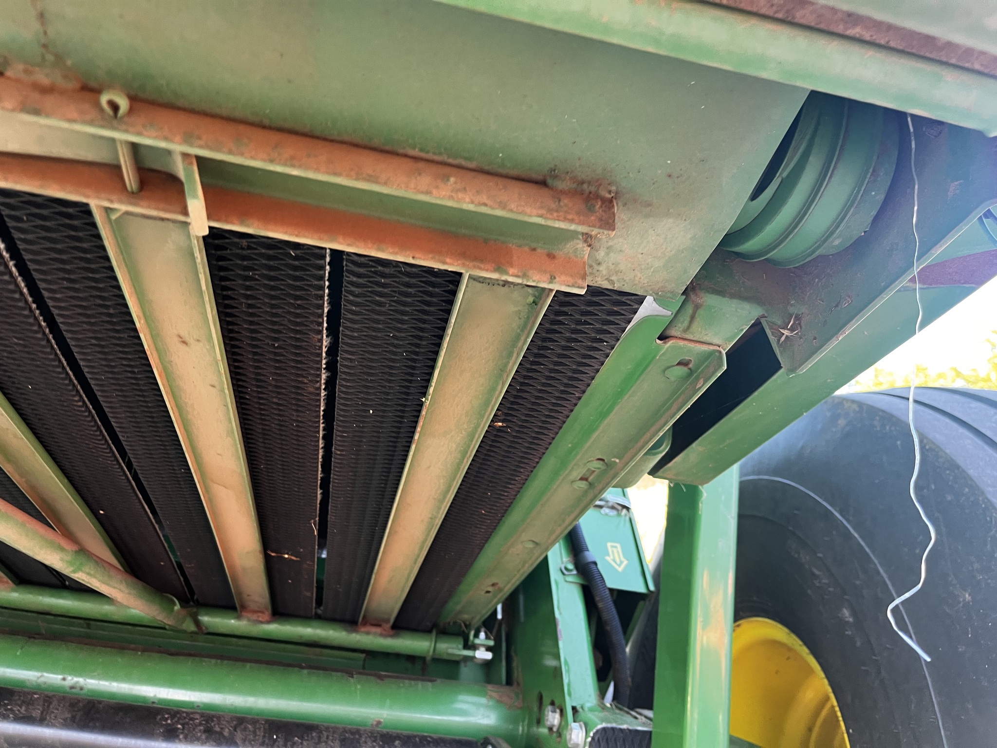 2015 John Deere 569 Image 10
