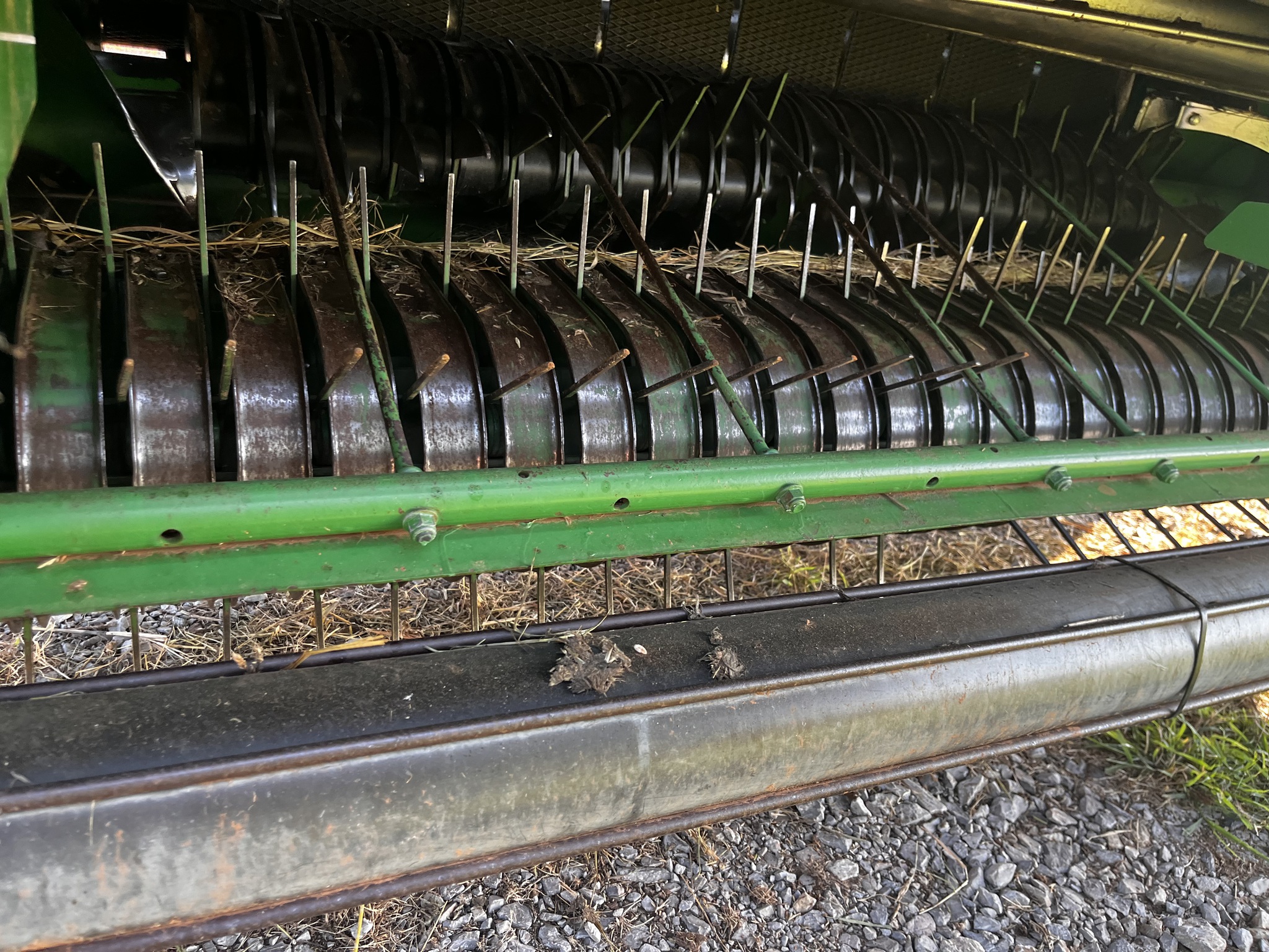 2015 John Deere 569 Image 13