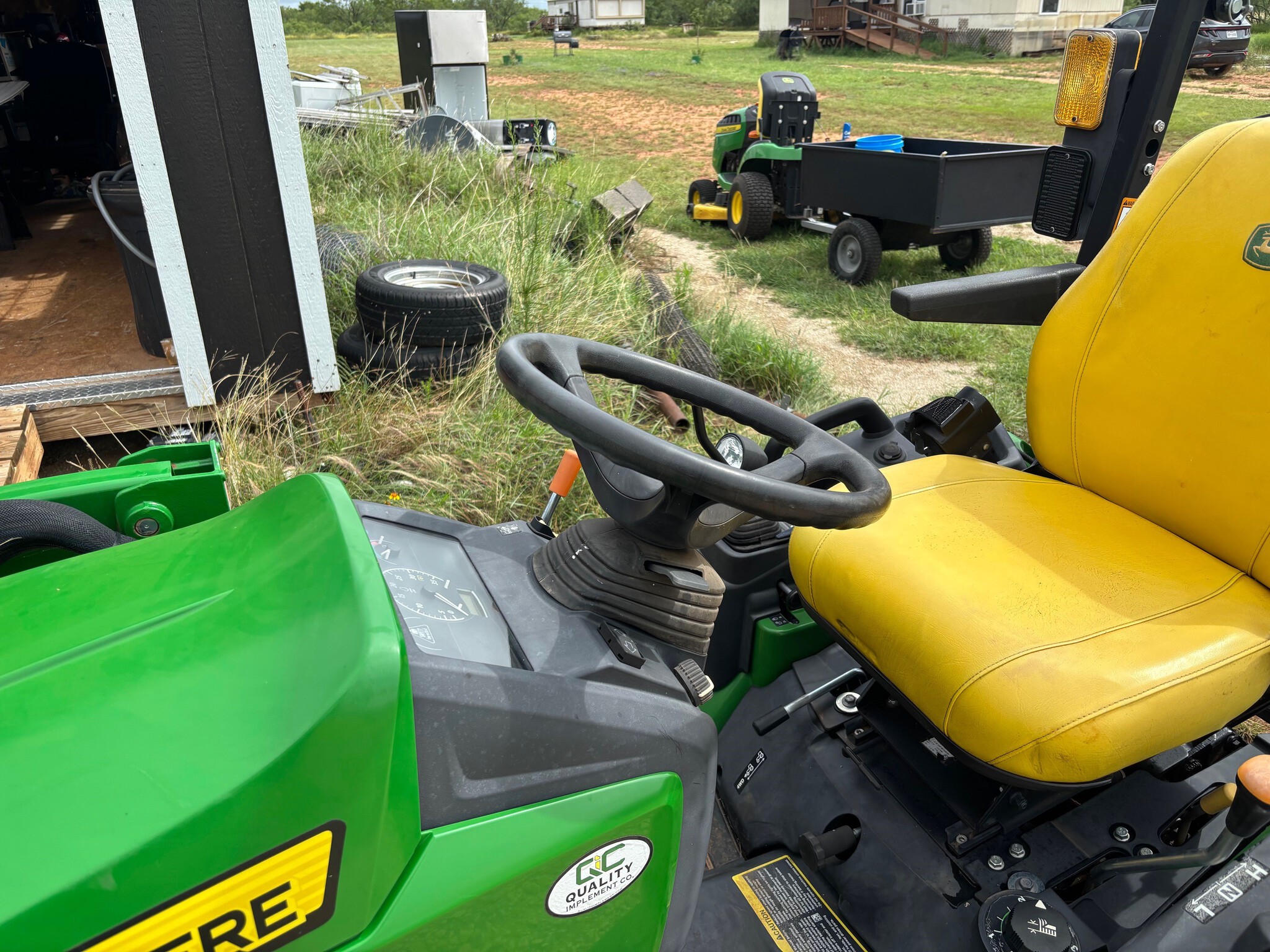 2022 John Deere 1025R Image 13