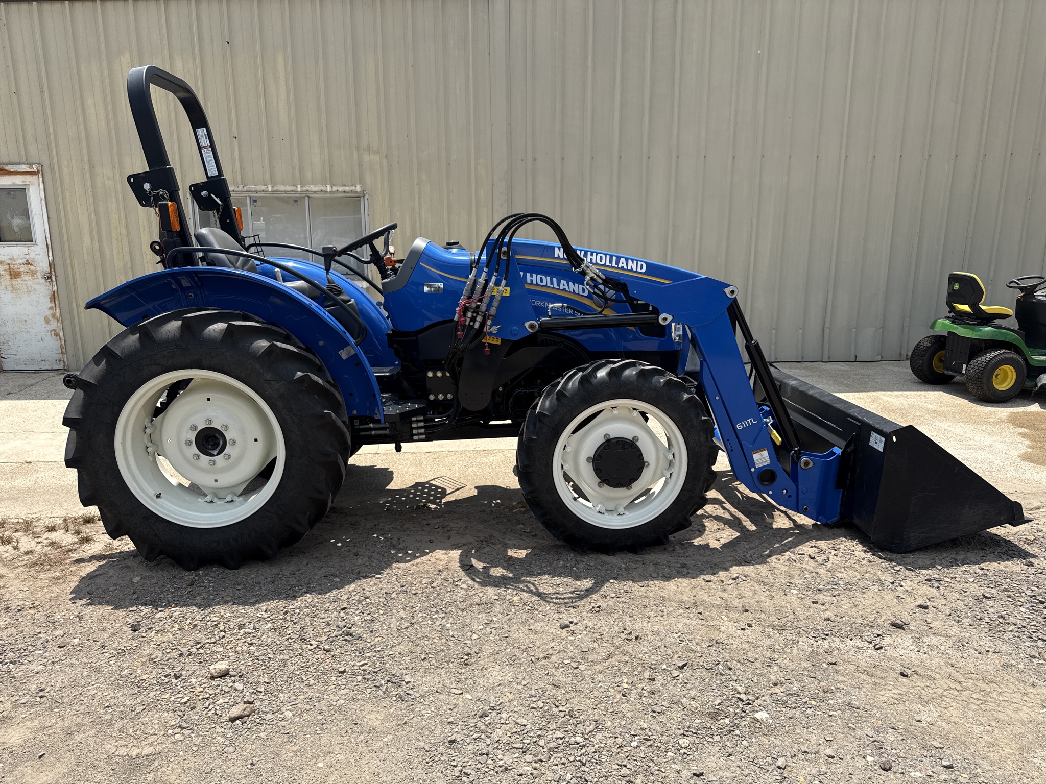 2024 New Holland Workmaster 50 Image 4