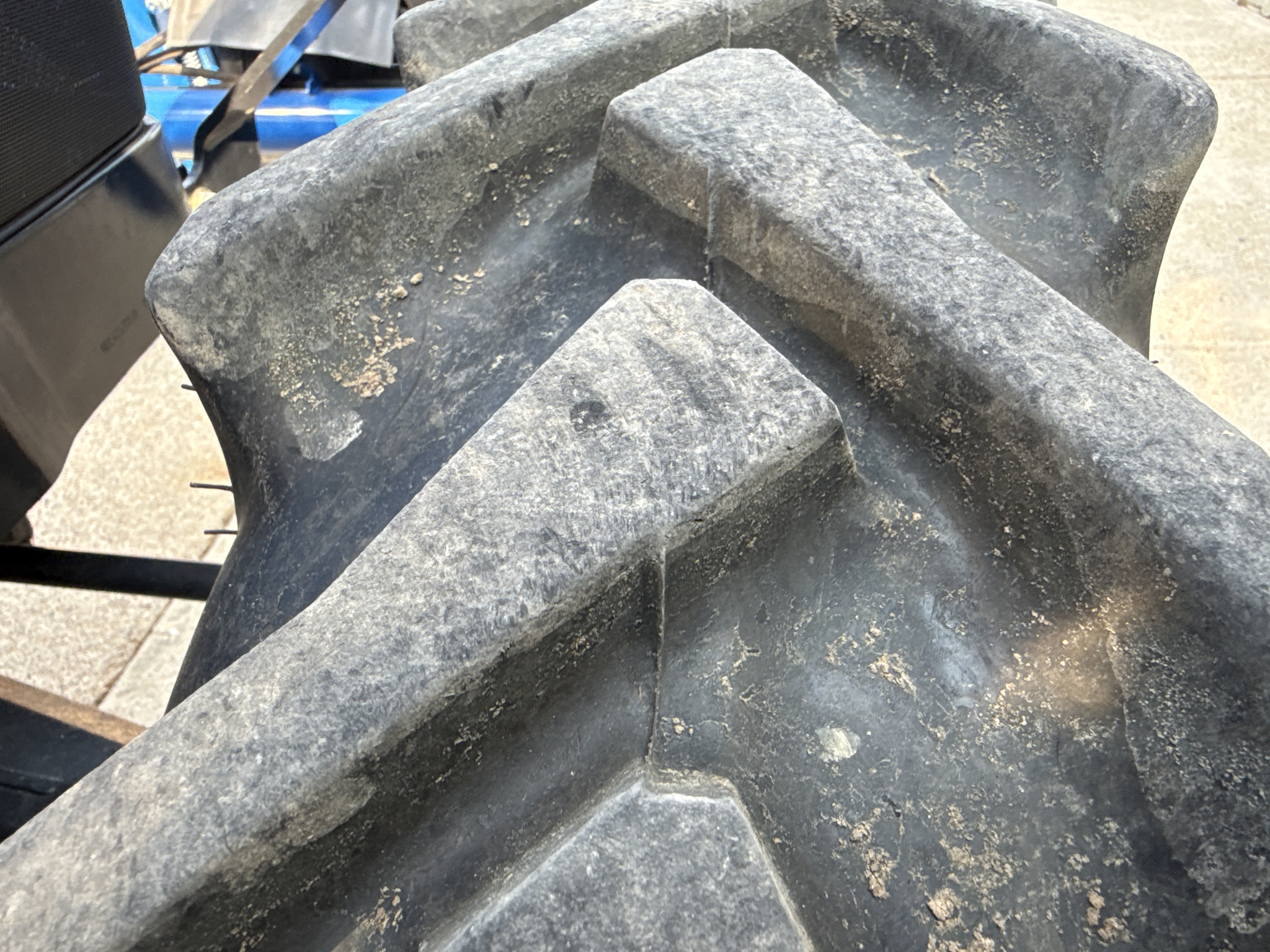 2024 New Holland Workmaster 50 Image 19