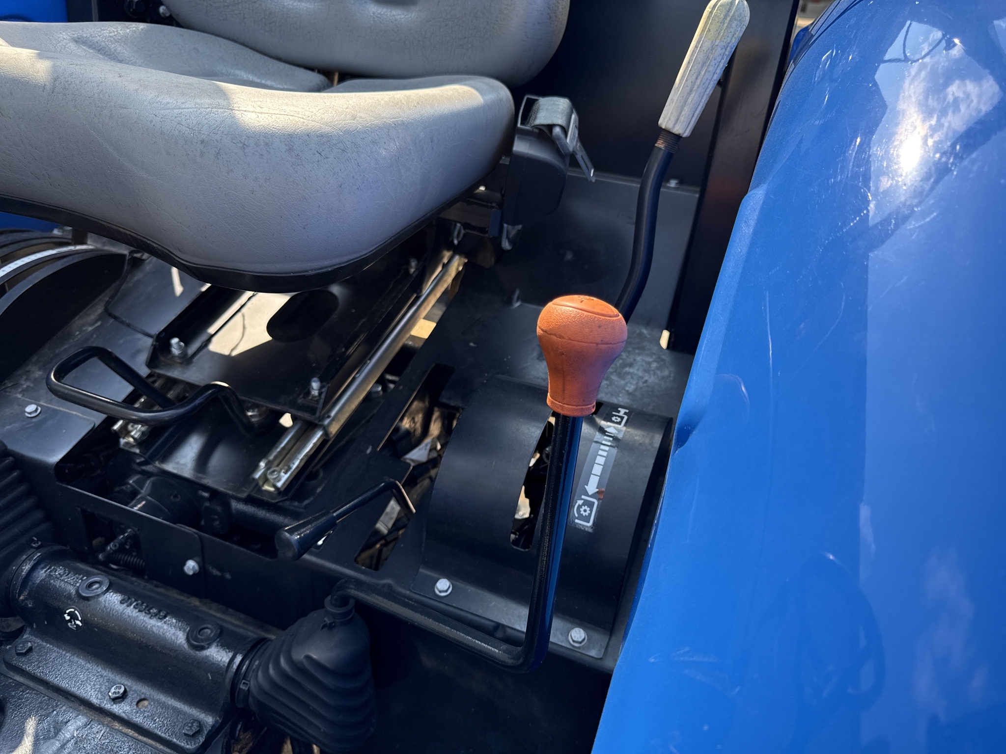 2024 New Holland Workmaster 50 Image 14