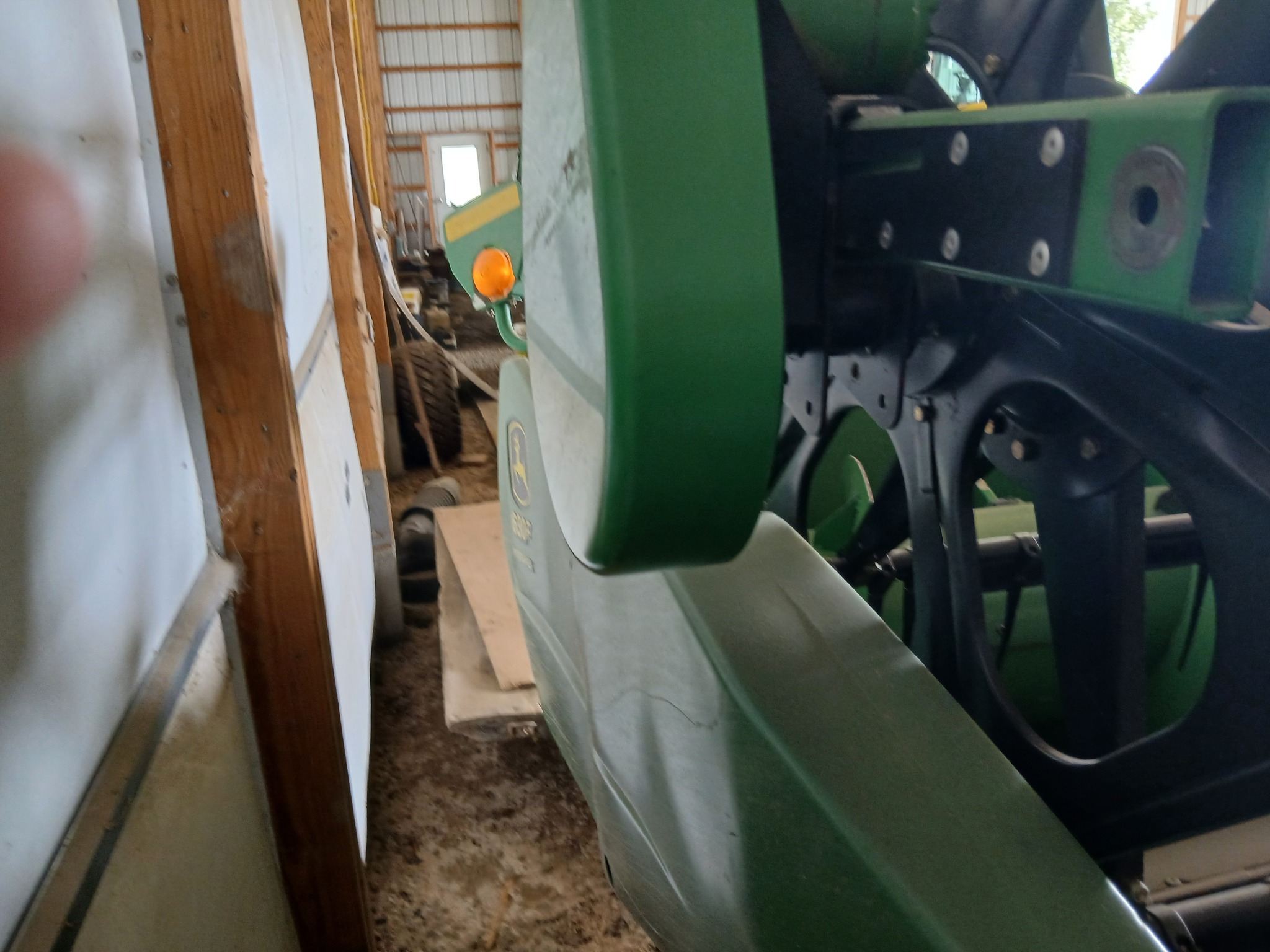 2007 John Deere 630F Image 4