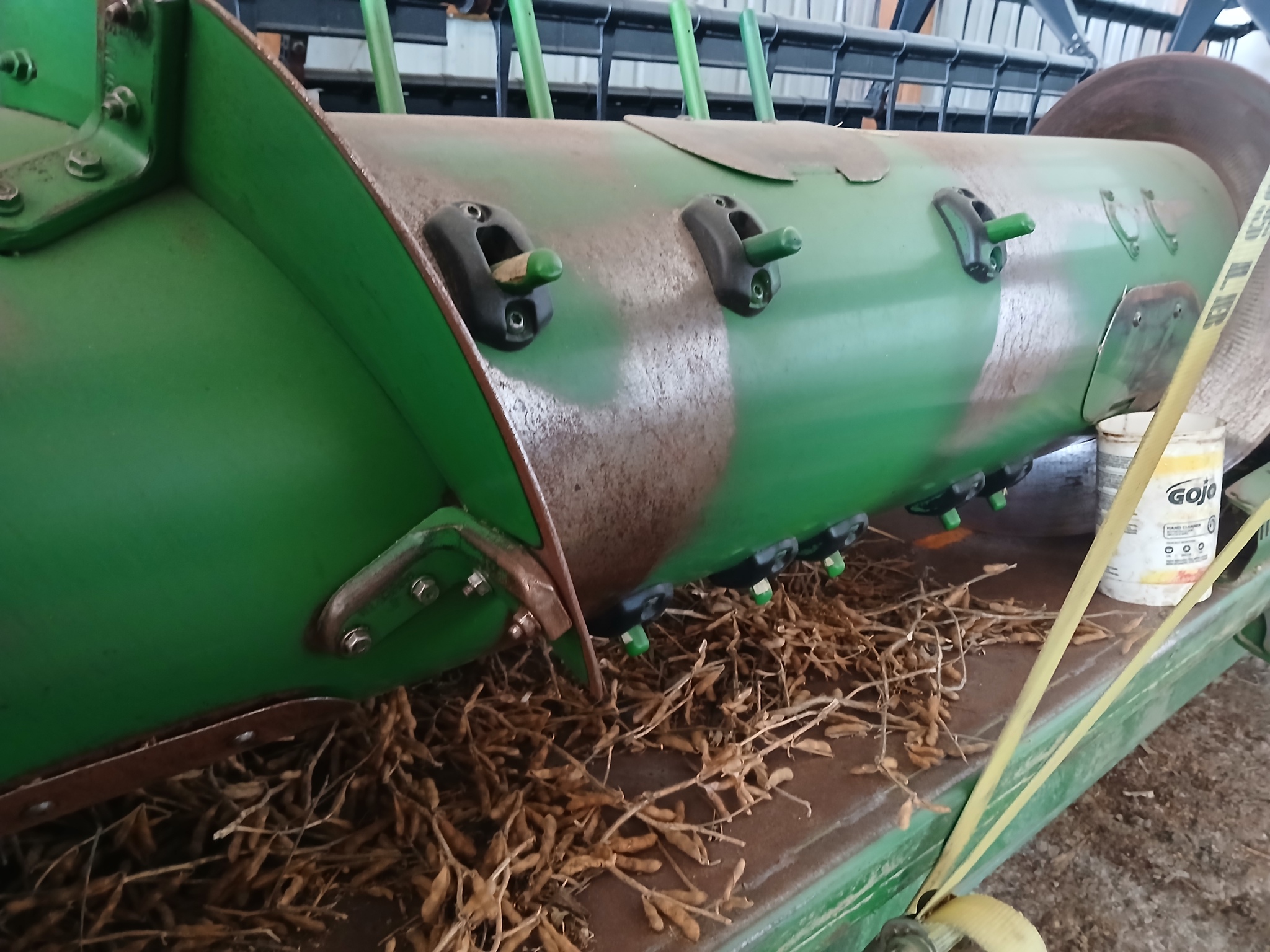 2007 John Deere 630F Image 5