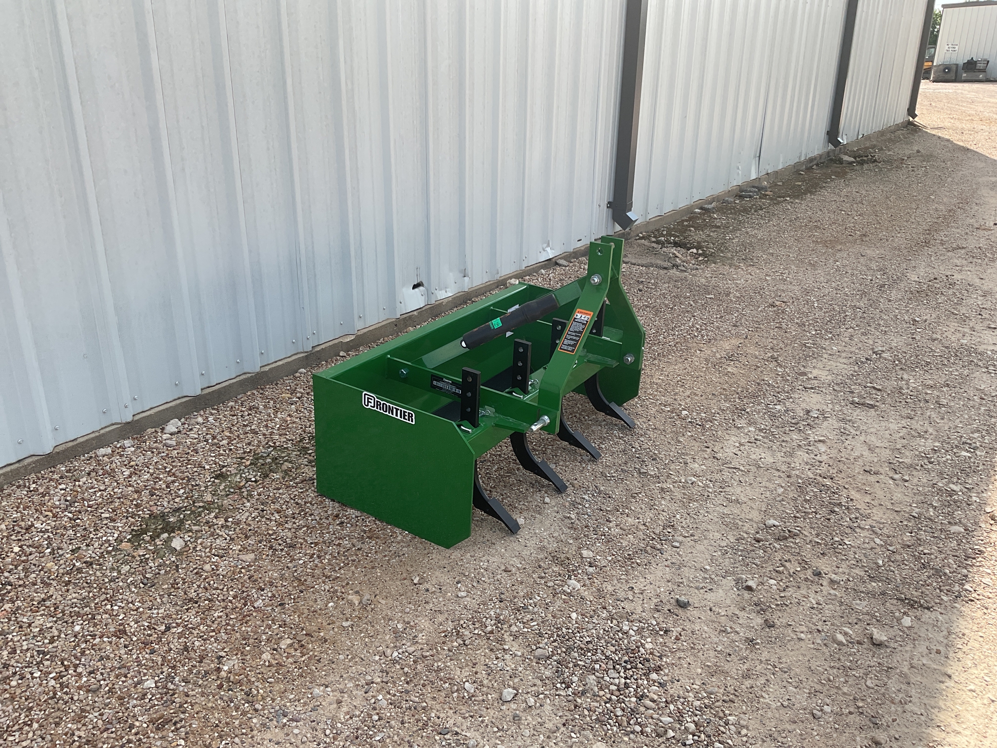 2025 Frontier BB5048L Image 4