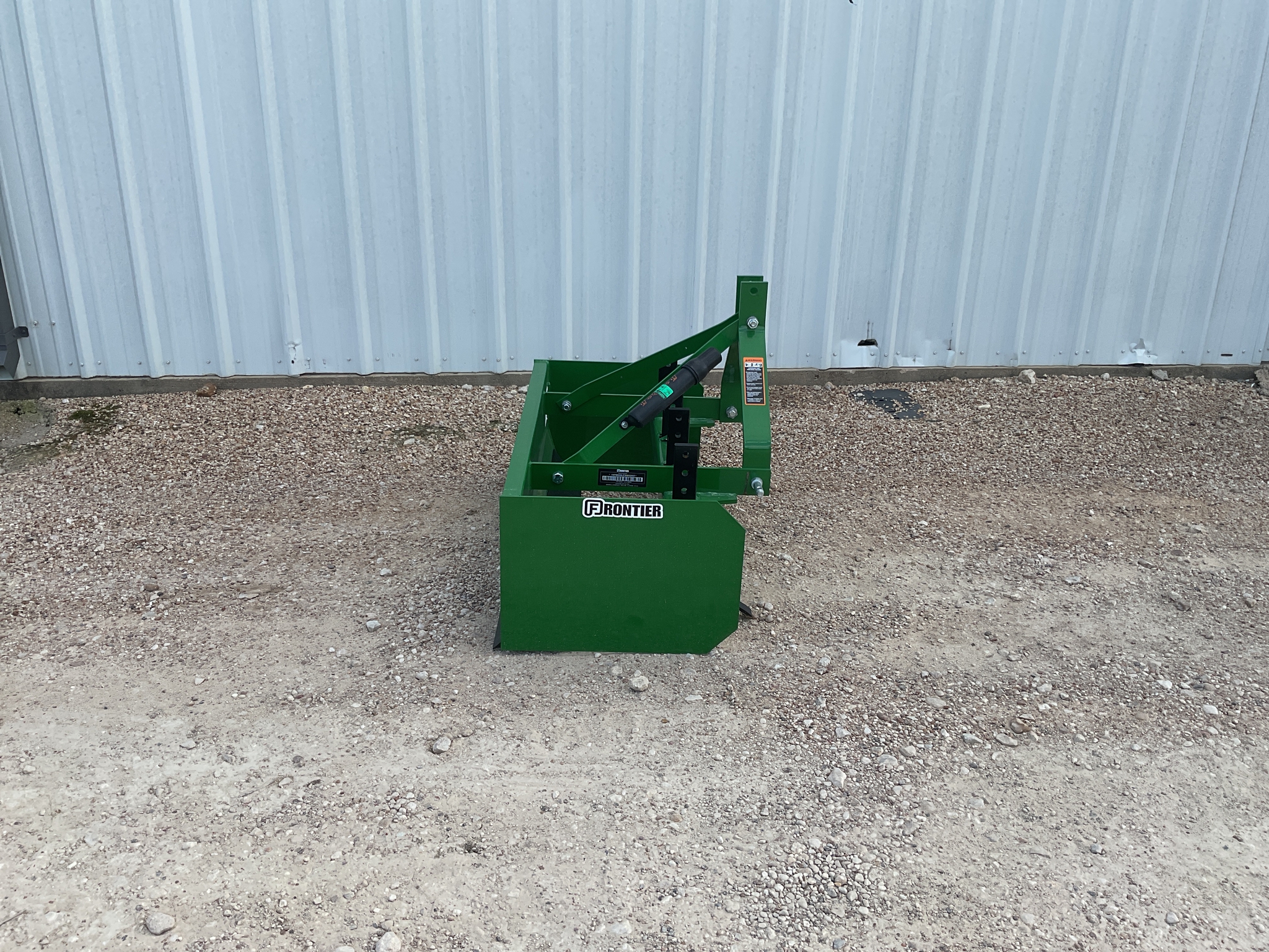 2025 Frontier BB5048L Image 7