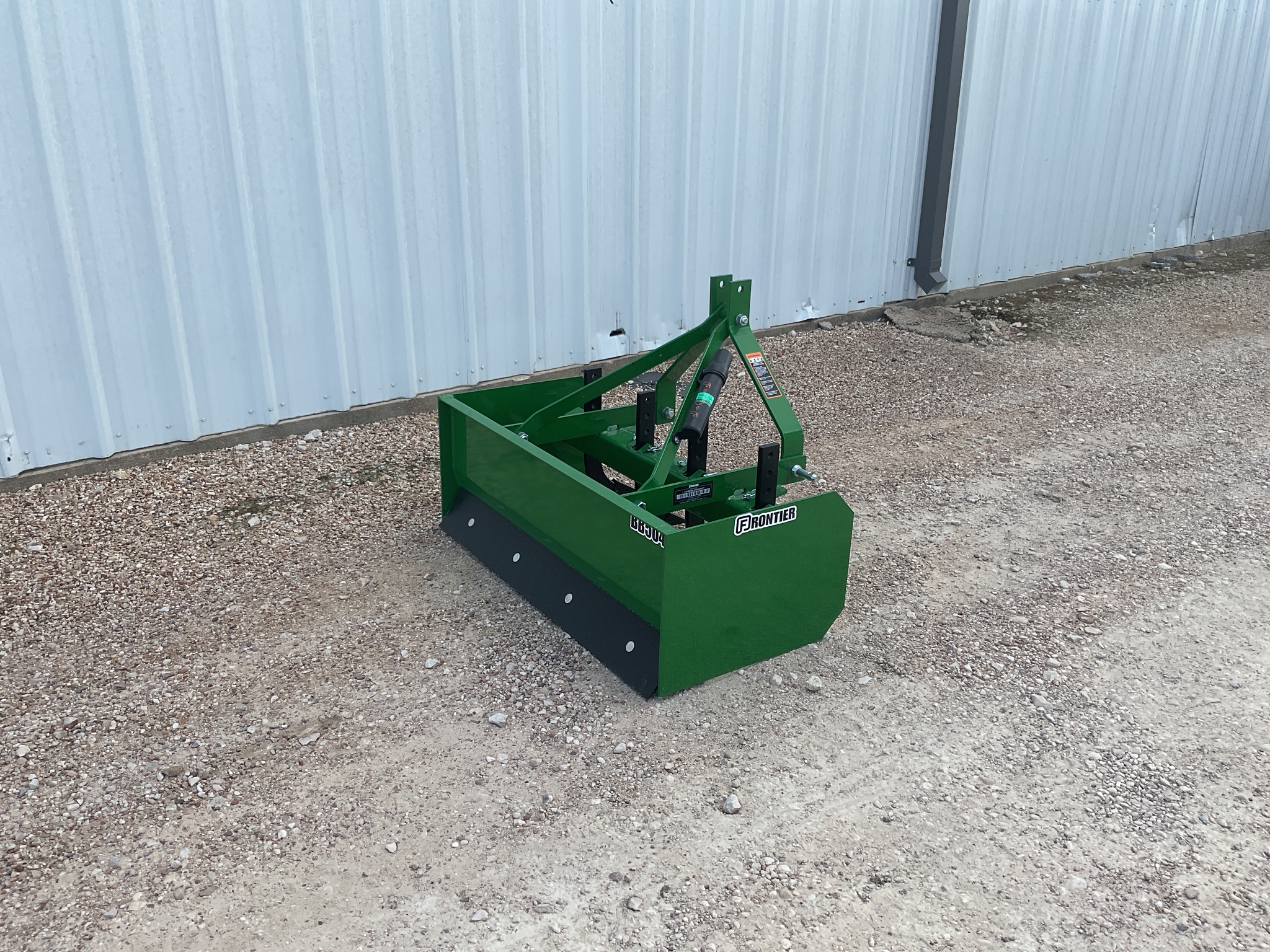 2025 Frontier BB5048L Image 9