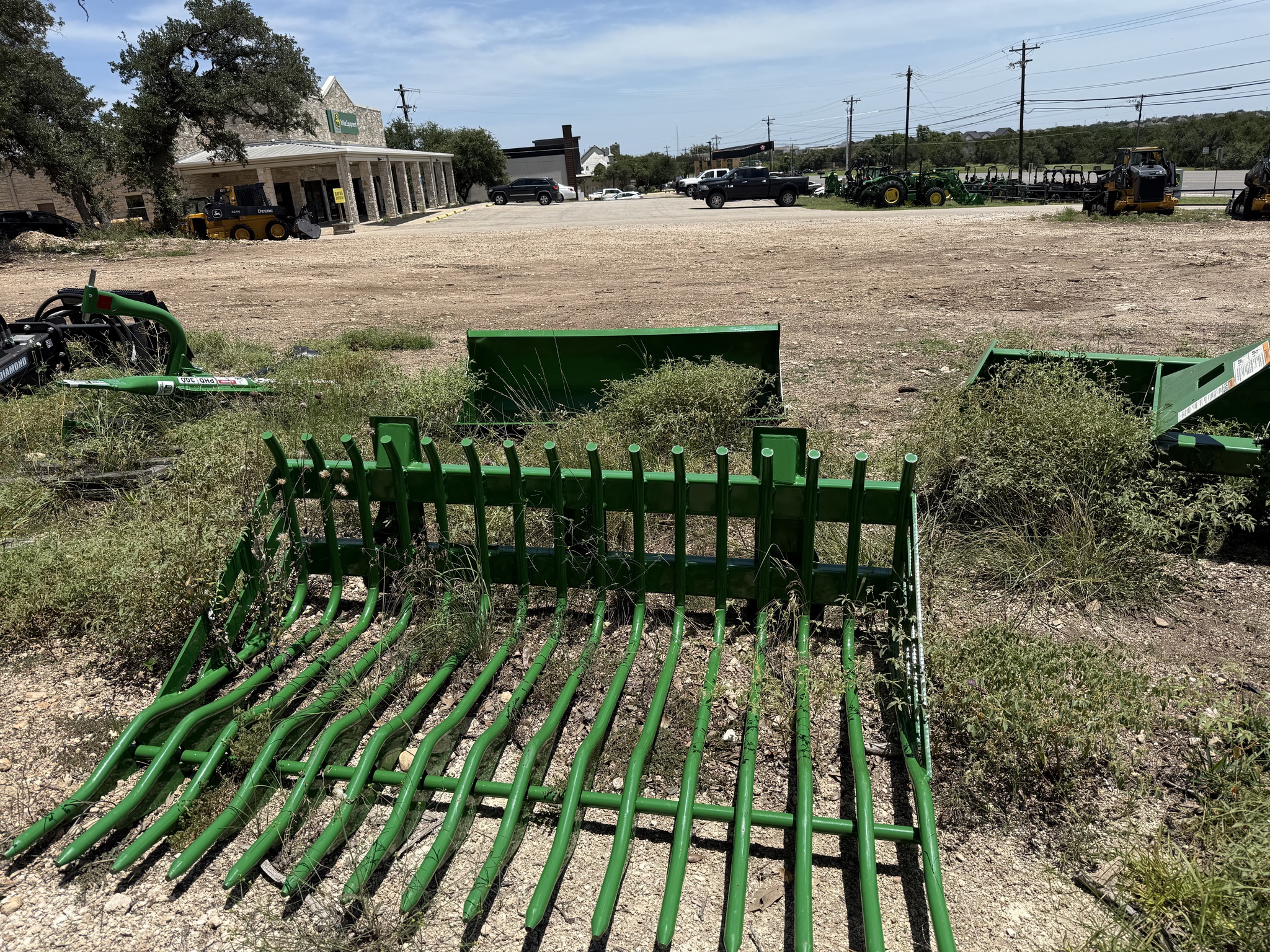 2022 John Deere AR10E Image 3