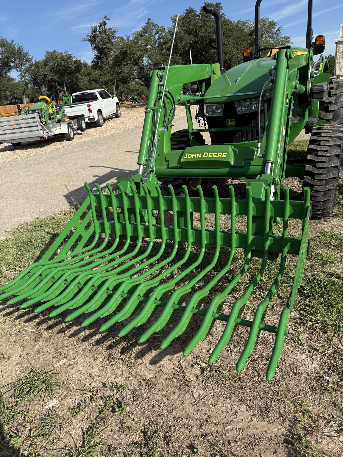 2022 John Deere AR10E Image 2