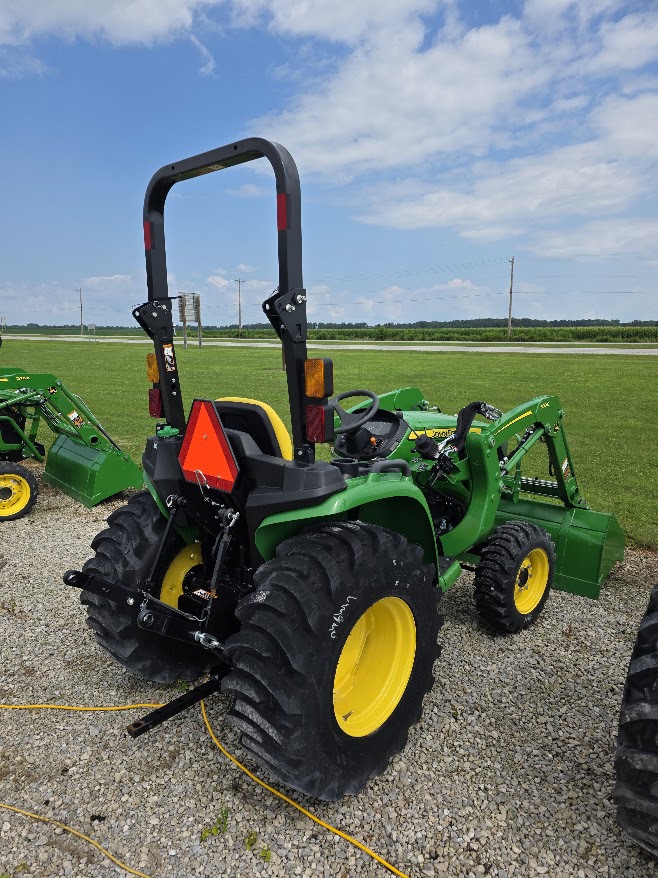 2024 John Deere 3025E Image 3