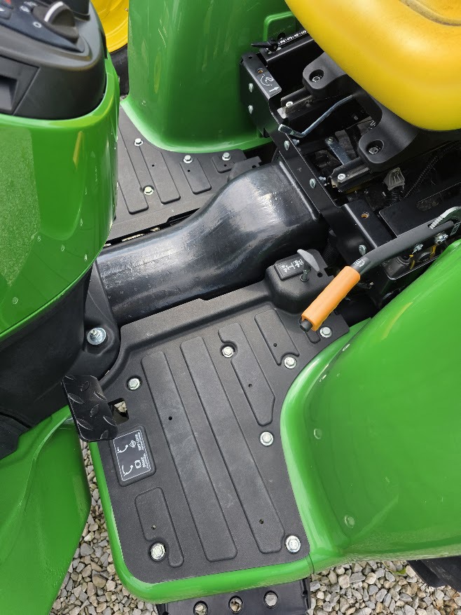 2024 John Deere 3025E Image 7