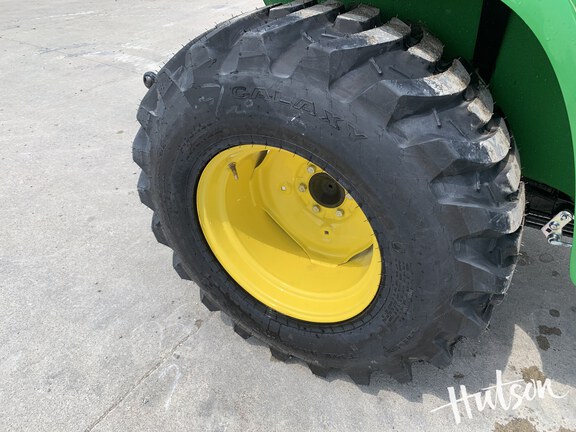 Photo of 2024 John Deere 3038E