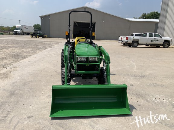 Photo of 2024 John Deere 3038E