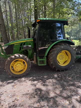 2022 John Deere 5065E