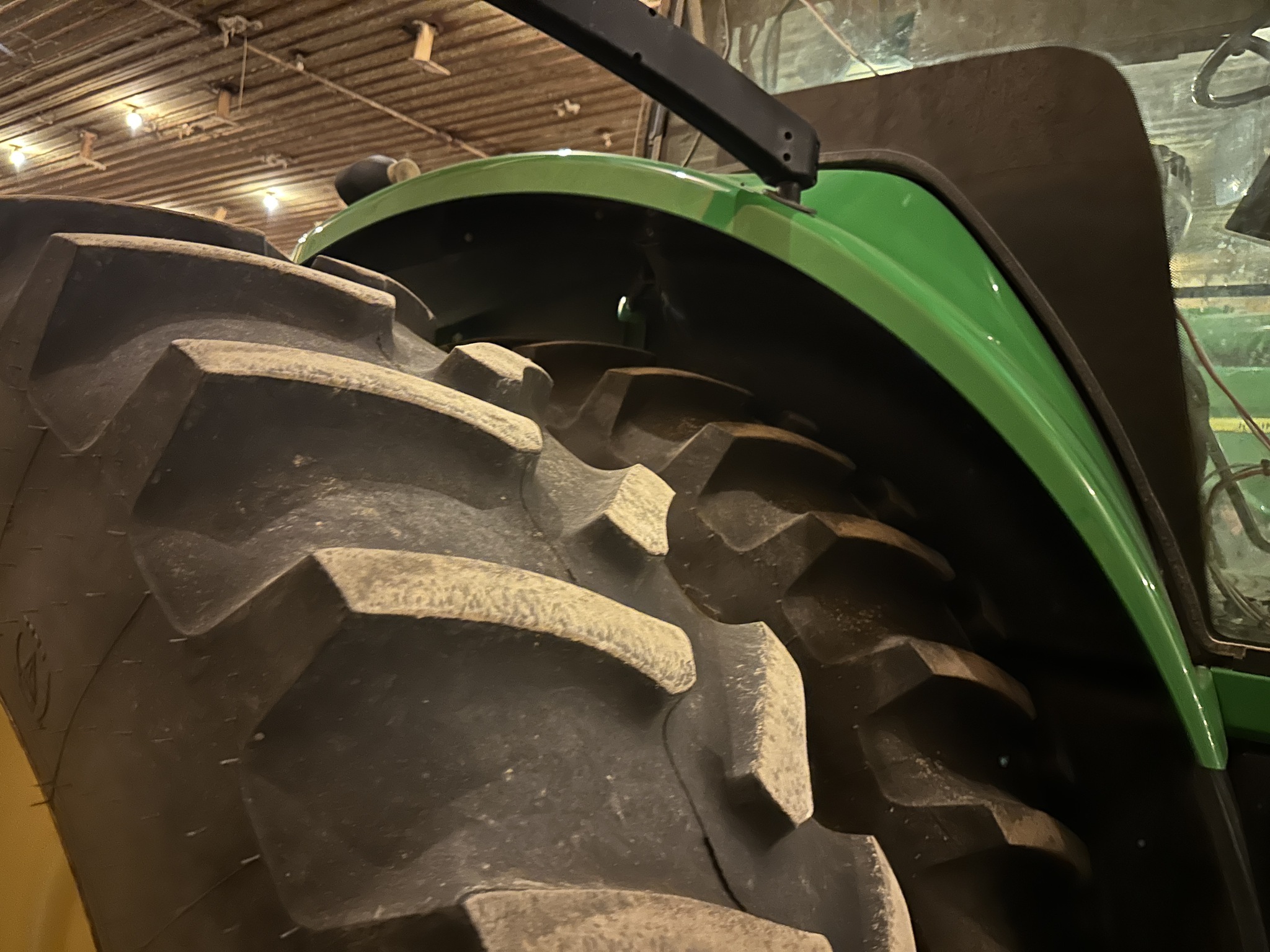 2008 John Deere 8230 Image 5