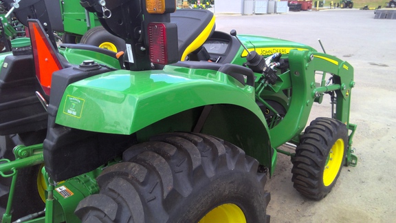 2023 John Deere 3035D