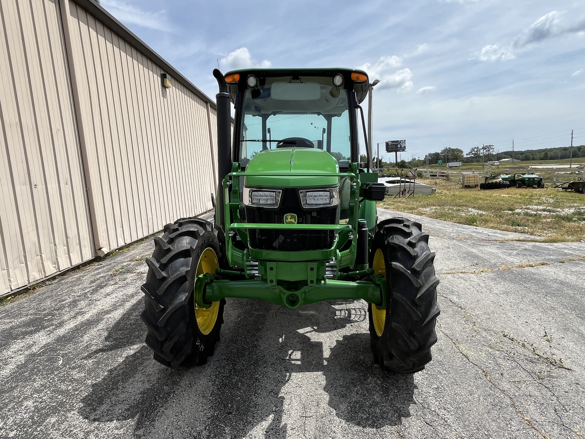  2024 John Deere 5075E at Heritage Tractor in West Plains, MO