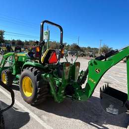 2024 John Deere 3039R Image 2