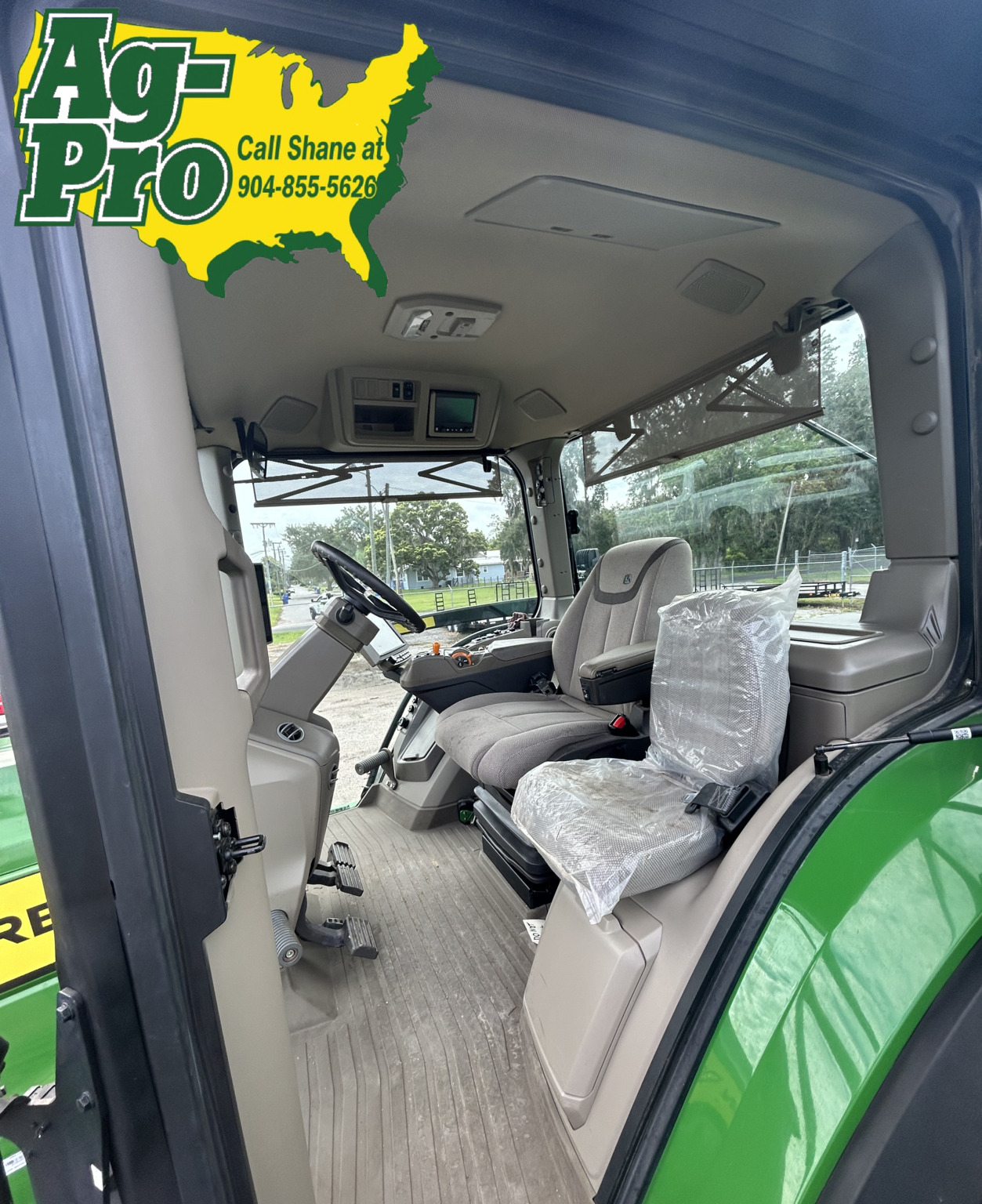 2022 John Deere 8R 280 Image 8