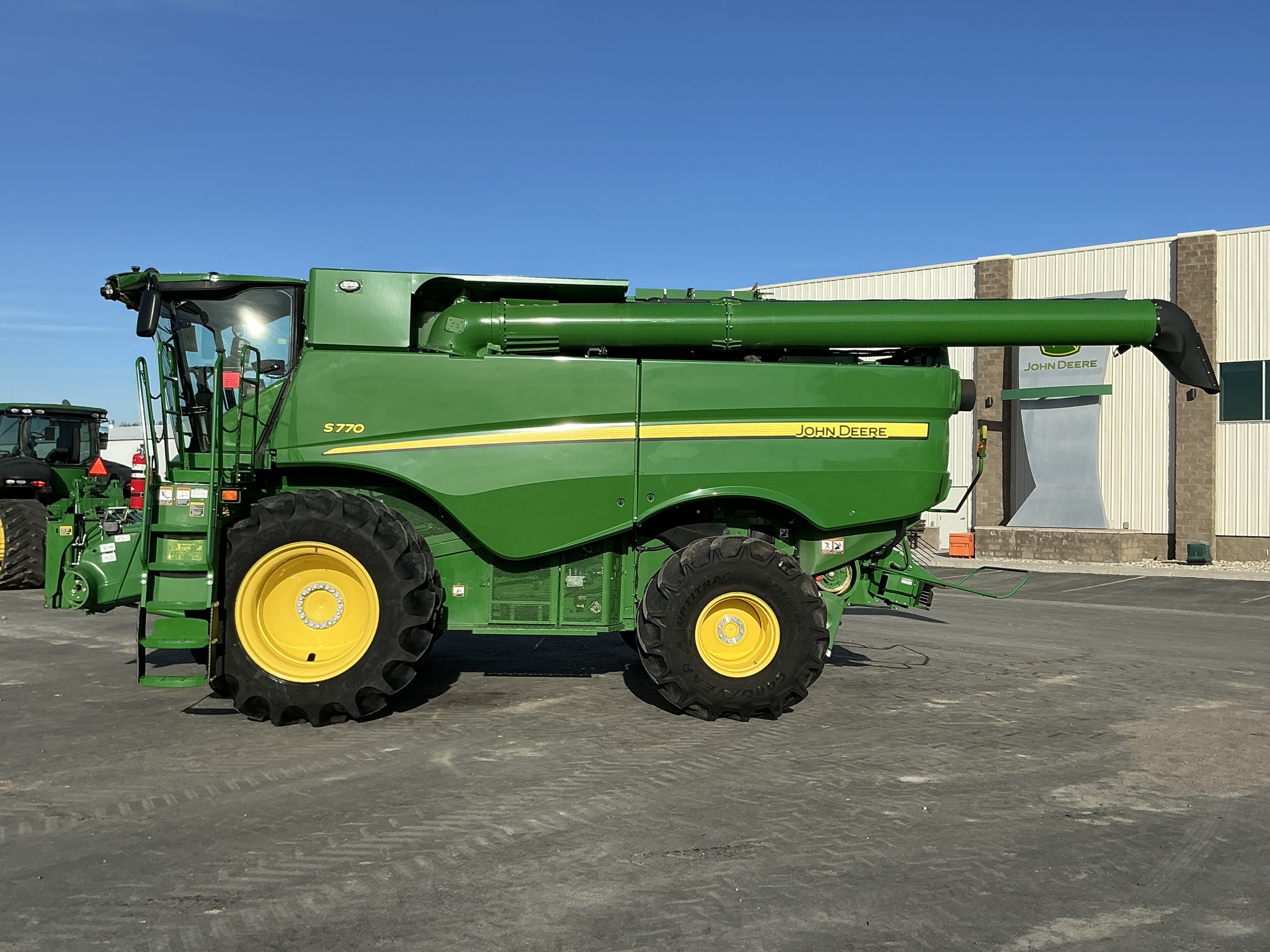 2023 John Deere S770 Image 3