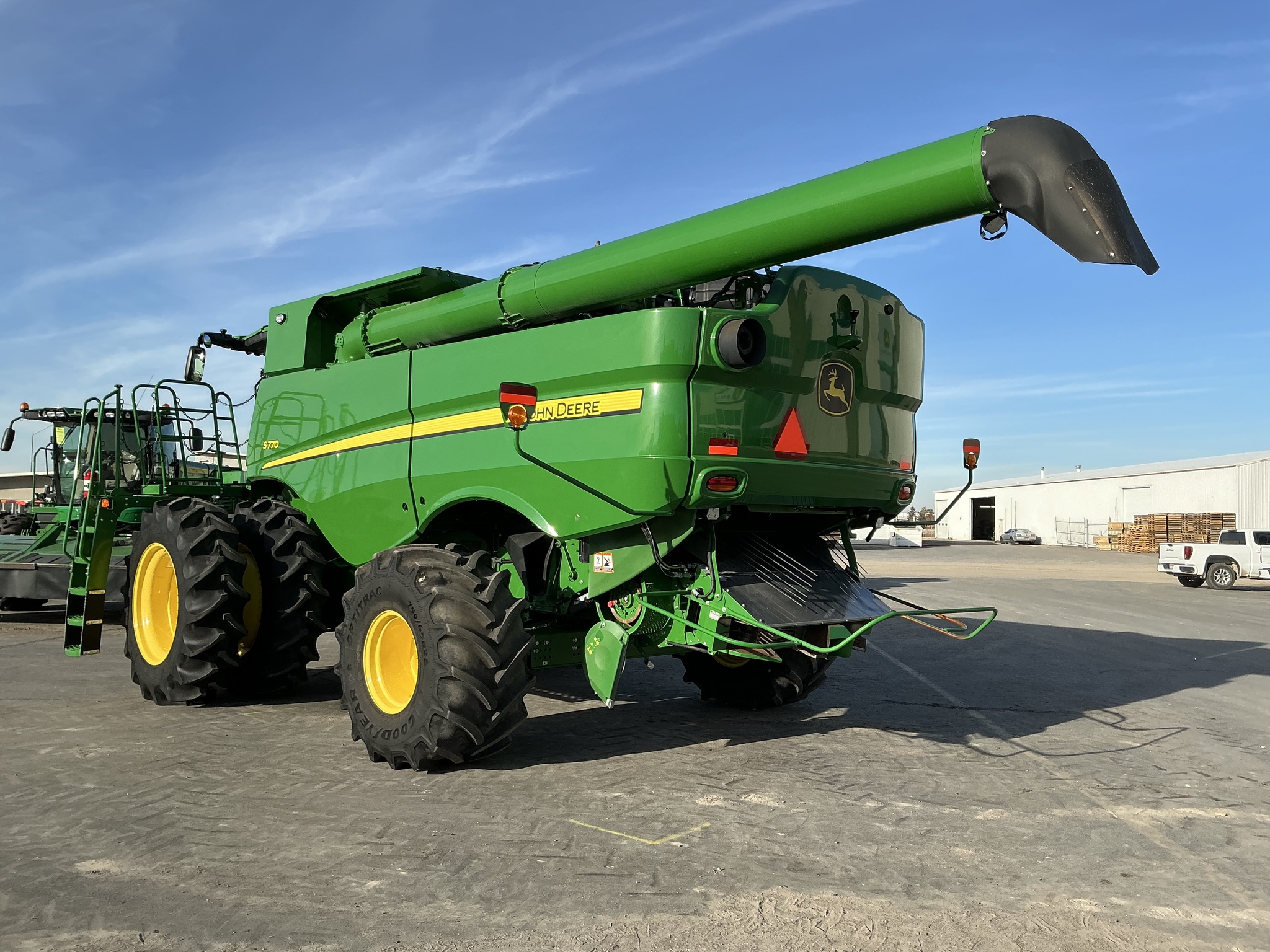 2023 John Deere S770 Image 2