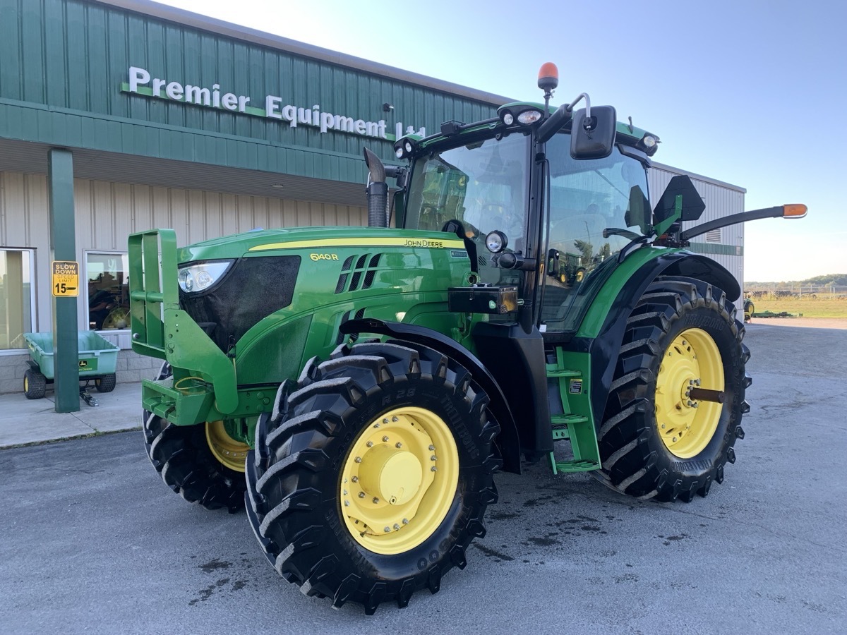 2014 John Deere 6140R Image 2