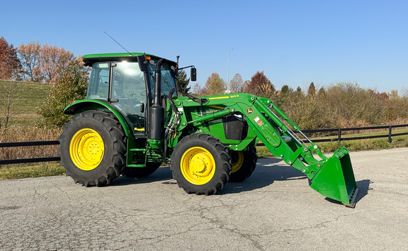 2024 John-Deere 5100E